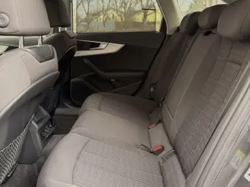 Audi A4 2.0 TDI DPF multitronic Attraction