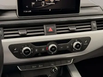 Audi A4 2.0 TDI DPF multitronic Attraction