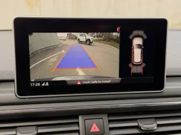 Audi A4 2.0 TDI DPF multitronic Attraction