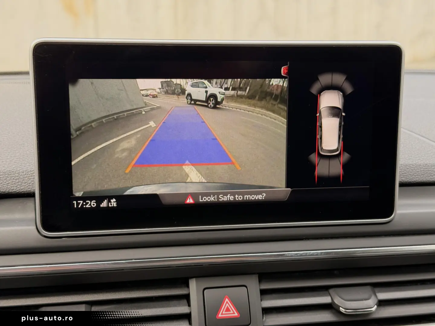 Audi A4 2.0 TDI DPF multitronic Attraction