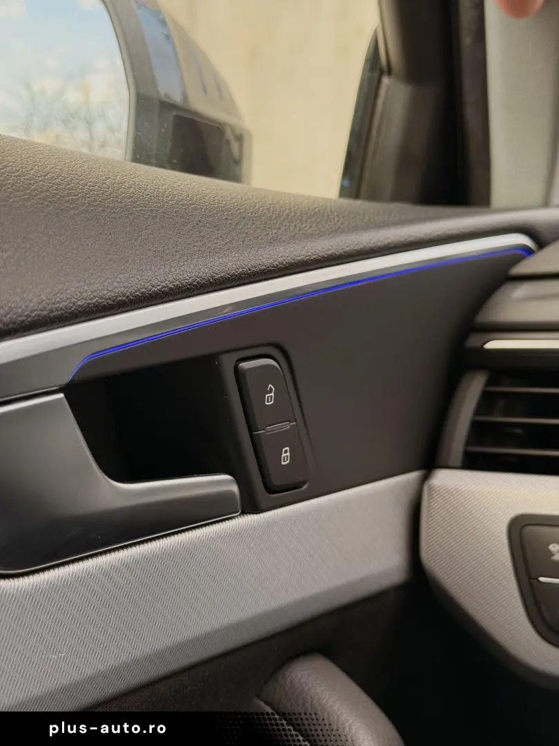 Audi A4 2.0 TDI DPF multitronic Attraction