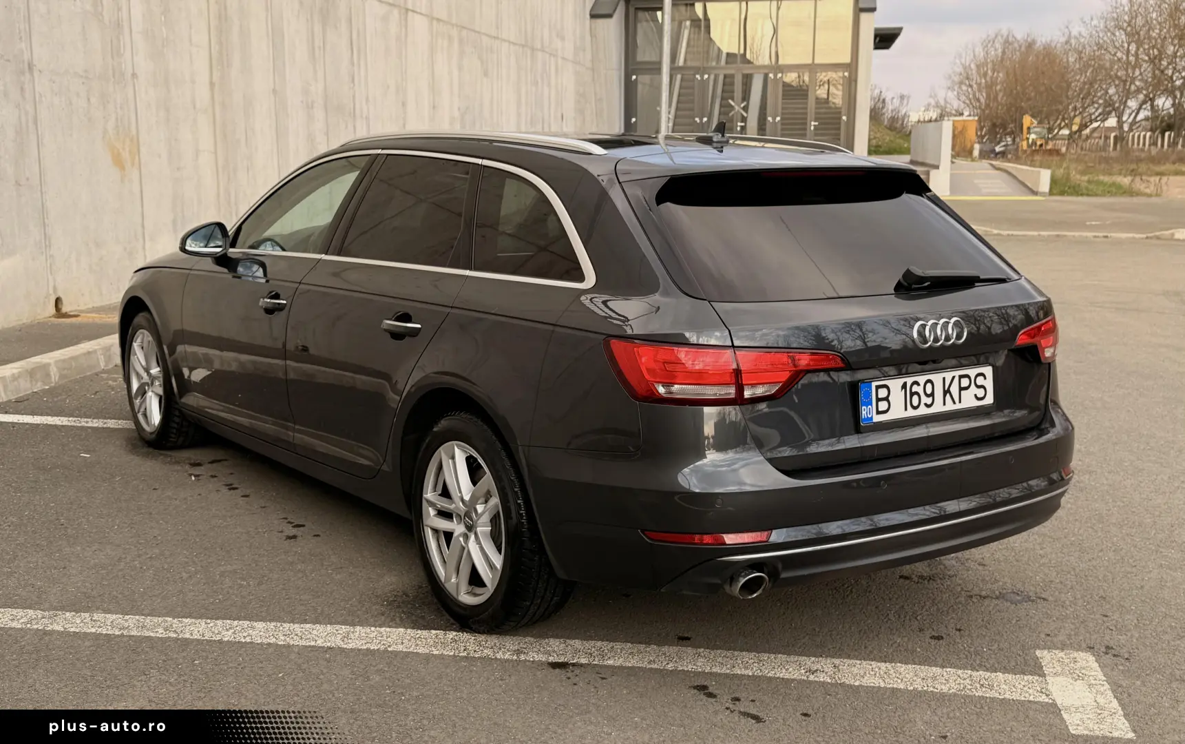 Audi A4 2.0 TDI DPF multitronic Attraction