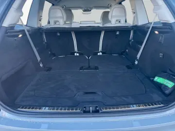 VOLVO XC90 B5 B AWD Plus Bright Lufzfahrw. Privacy Gla