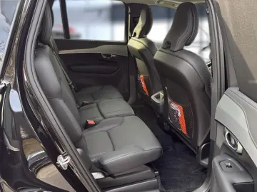 VOLVO XC90 B5 (Diesel) Plus Bright AWD Automatik Navi