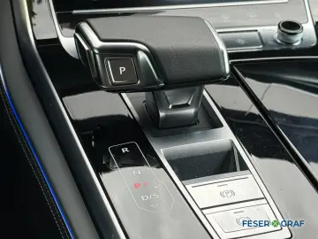 AUDI Q8 50 TDI S Line quattro Matrix-LED 4xSHZ B&O Pa