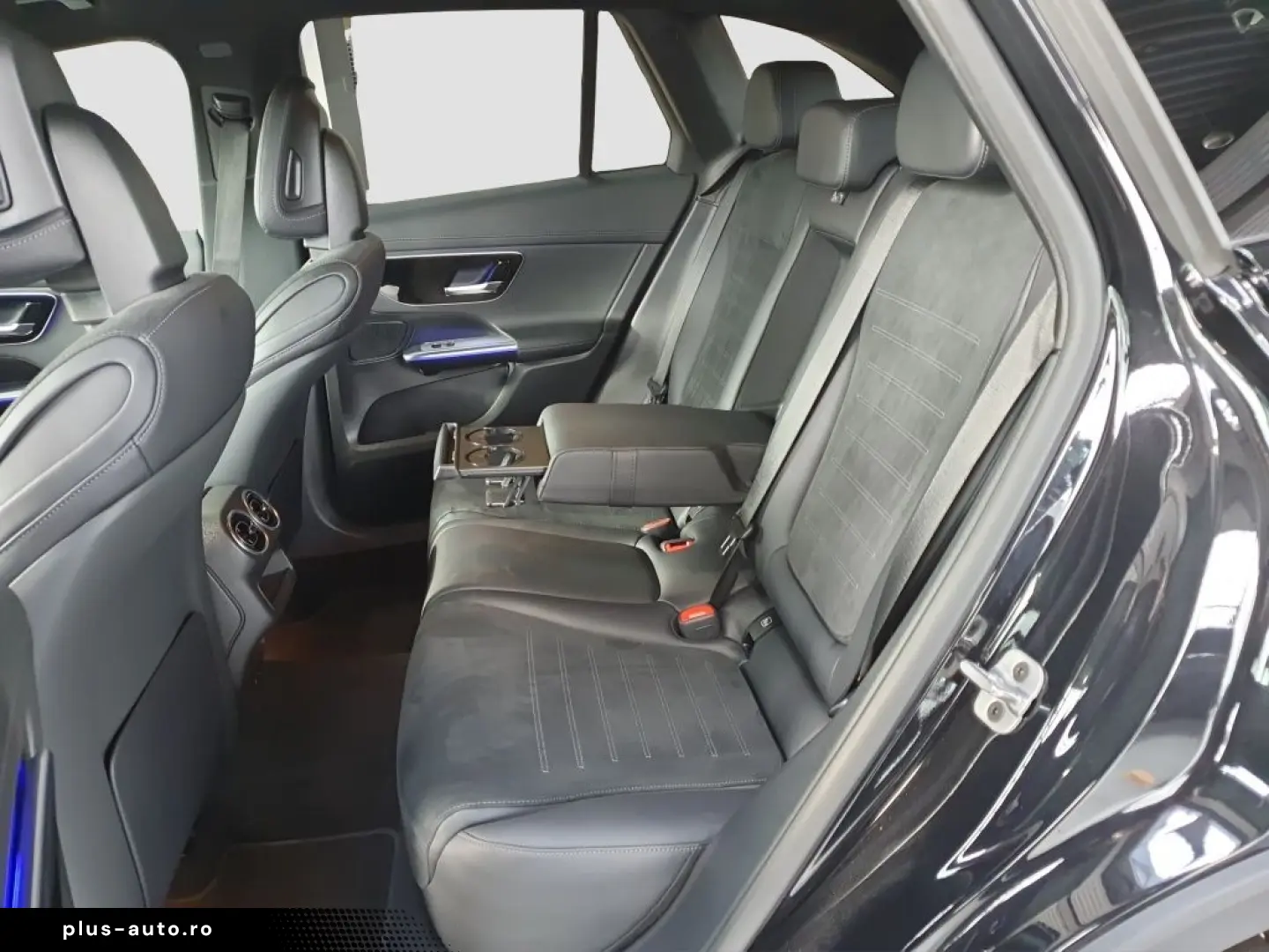 MERCEDES-BENZ GLC 300 d 4MATIC AMG Line Night Paket &hellip;