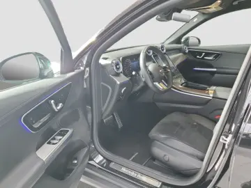 MERCEDES-BENZ GLC 300 d 4MATIC AMG Line Night Paket &hellip;