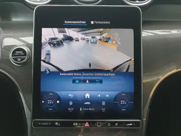 MERCEDES-BENZ GLC 300 d 4MATIC AMG Line Night Paket &hellip;