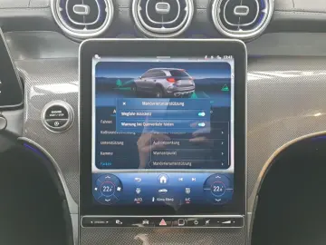 MERCEDES-BENZ GLC 300 d 4MATIC AMG Line Night Paket &hellip;