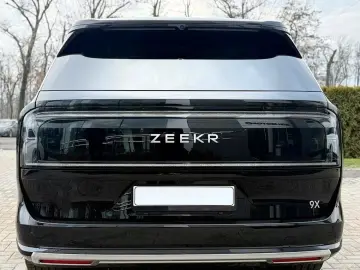 Zeekr 9X