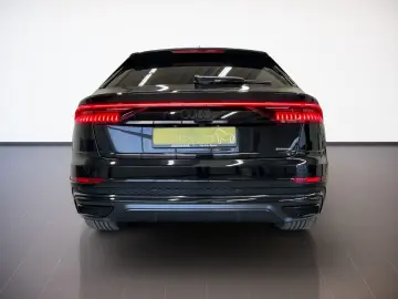 AUDI Q8 S-LINE SELECTION BLACK 50 TDI 286PS QUATTRO A