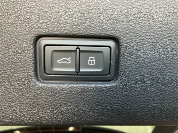 AUDI Q8 S-LINE SELECTION BLACK 50 TDI 286PS QUATTRO A