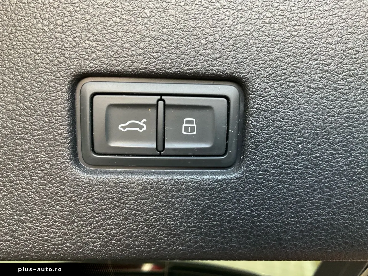 AUDI Q8 S-LINE SELECTION BLACK 50 TDI 286PS QUATTRO A