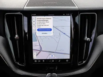 VOLVO XC60 Plus Dark Recharge Plug-In Hybrid AWD T8 Tw