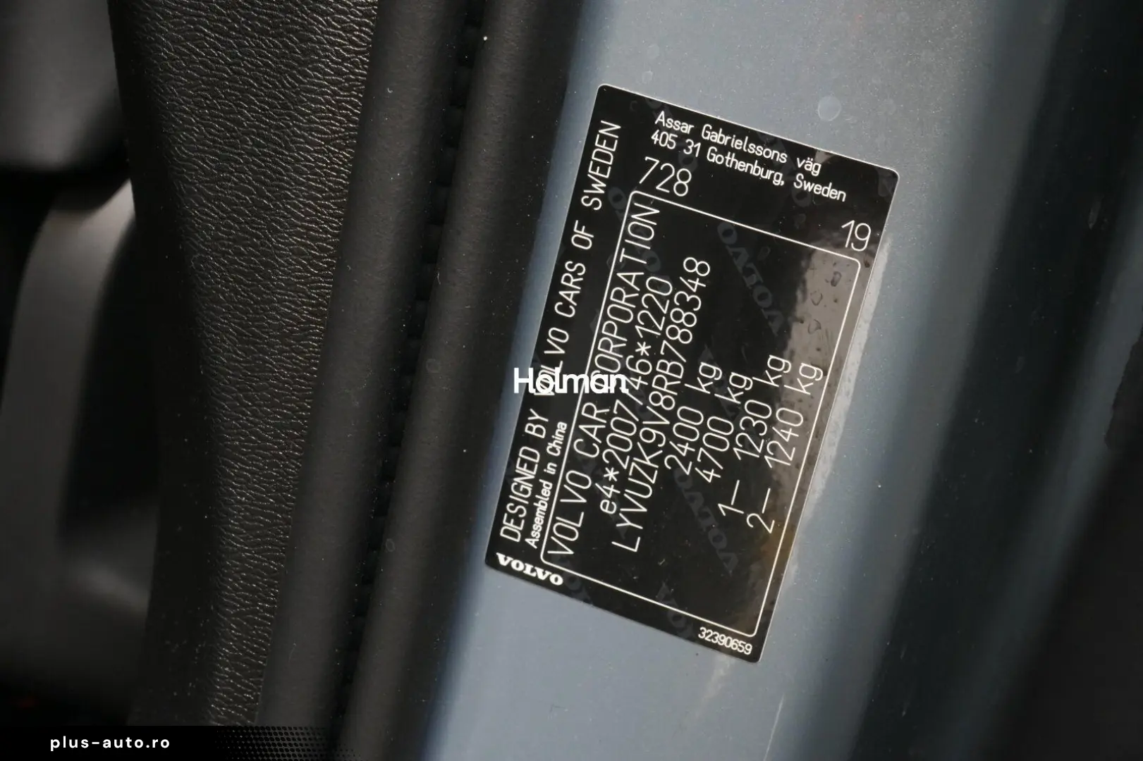 VOLVO XC60 B4 B Plus Dark ACC RFK Navi Leder LED