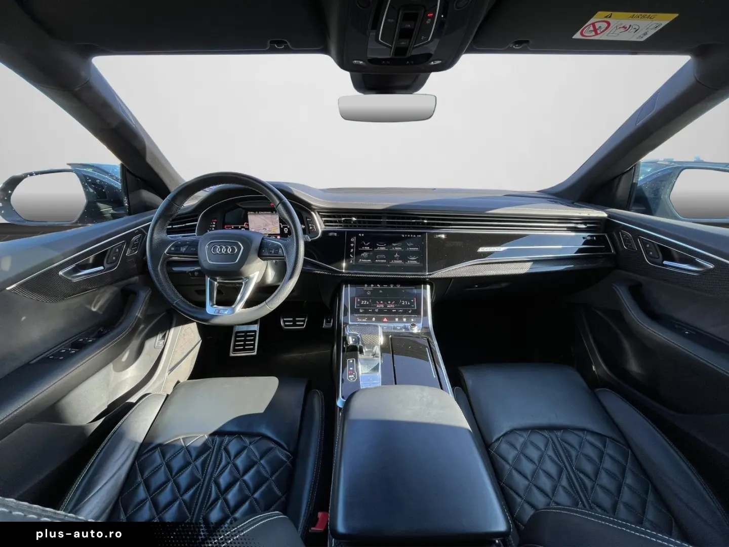 AUDI Q8 S line comp. 50 TDI PANO AHK MATRIX STANDHZ