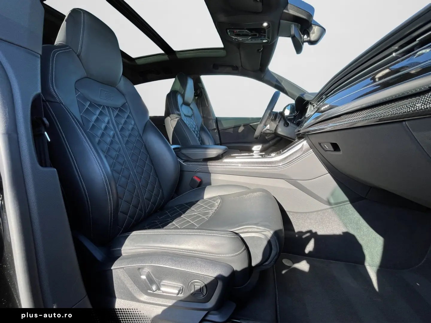 AUDI Q8 S line comp. 50 TDI PANO AHK MATRIX STANDHZ