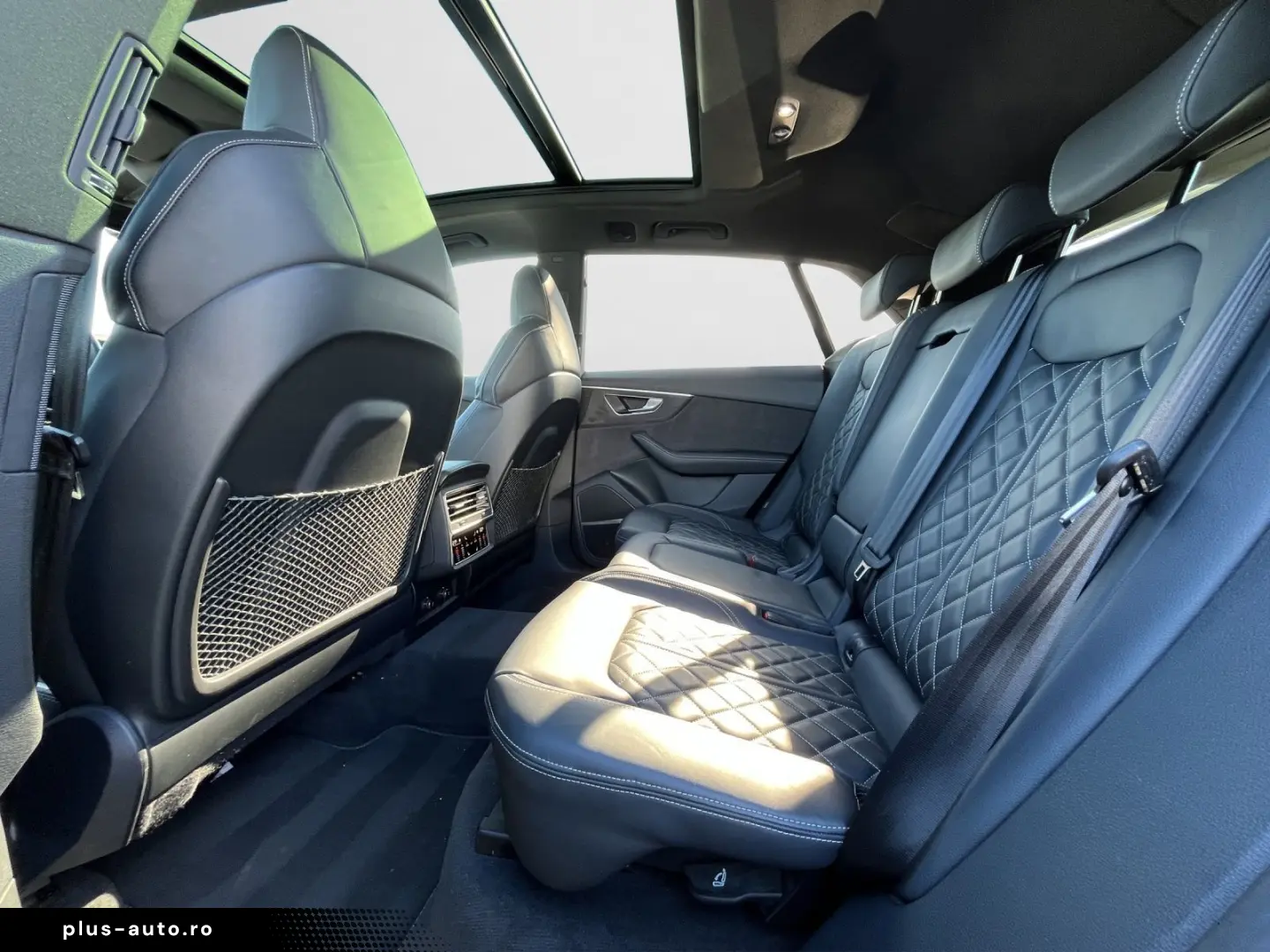 AUDI Q8 S line comp. 50 TDI PANO AHK MATRIX STANDHZ