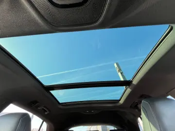 AUDI Q8 S line comp. 50 TDI PANO AHK MATRIX STANDHZ