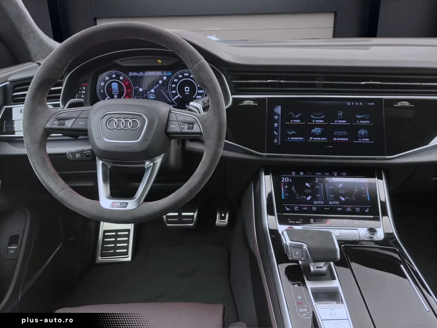 Audi RS Q8 SUV PERFORMANCE