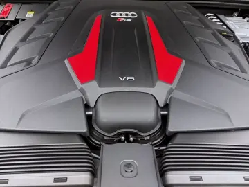 Audi RS Q8 SUV PERFORMANCE