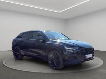 AUDI Q8 50 50 TDI qu. tip. competition plus STANDHZG.