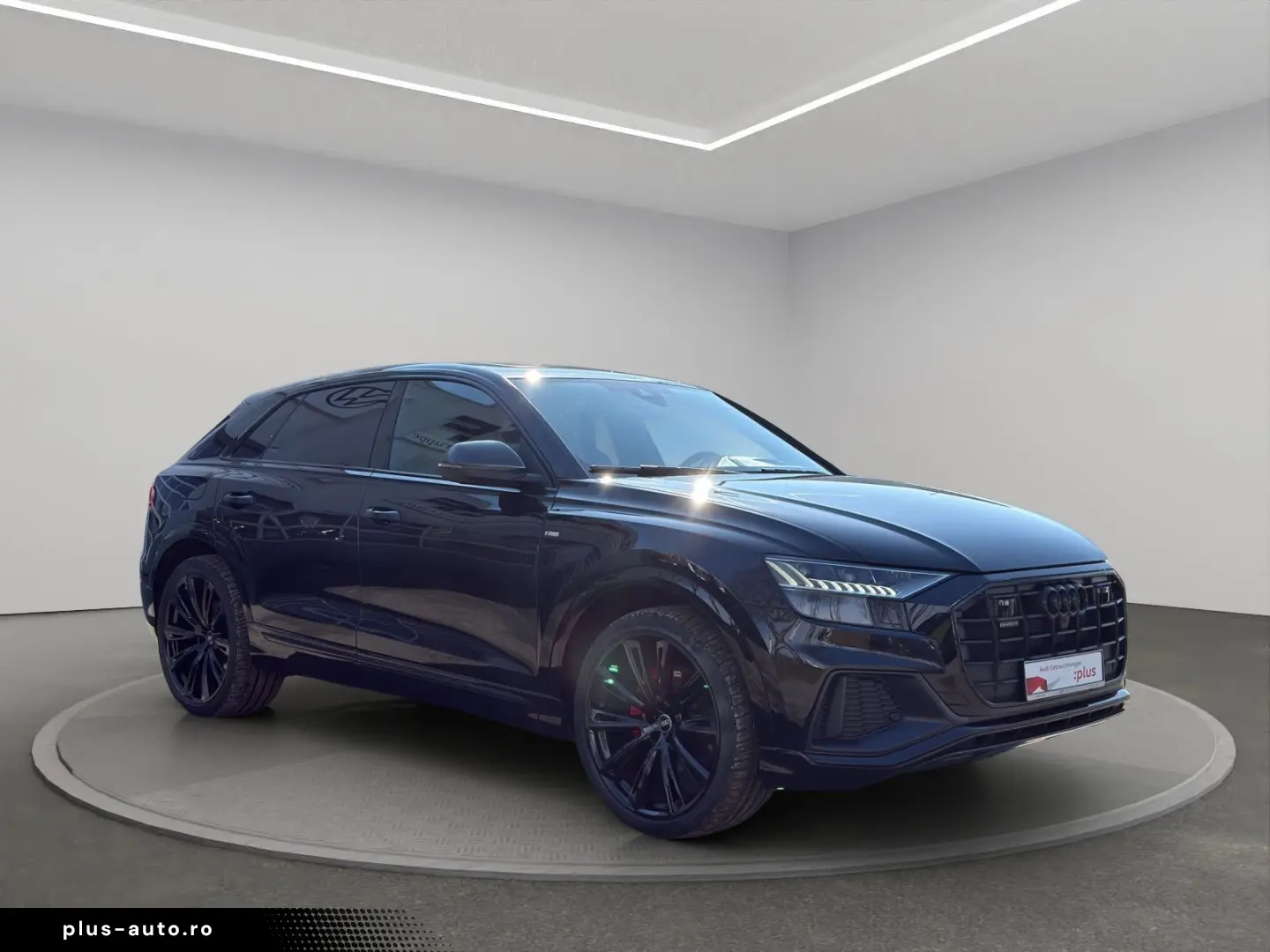 AUDI Q8 50 50 TDI qu. tip. competition plus STANDHZG.