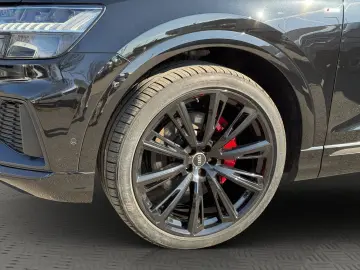 AUDI Q8 50 50 TDI qu. tip. competition plus STANDHZG.