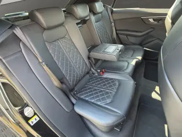 AUDI Q8 50 50 TDI qu. tip. competition plus STANDHZG.