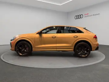 Audi RS Q8 SUV performance