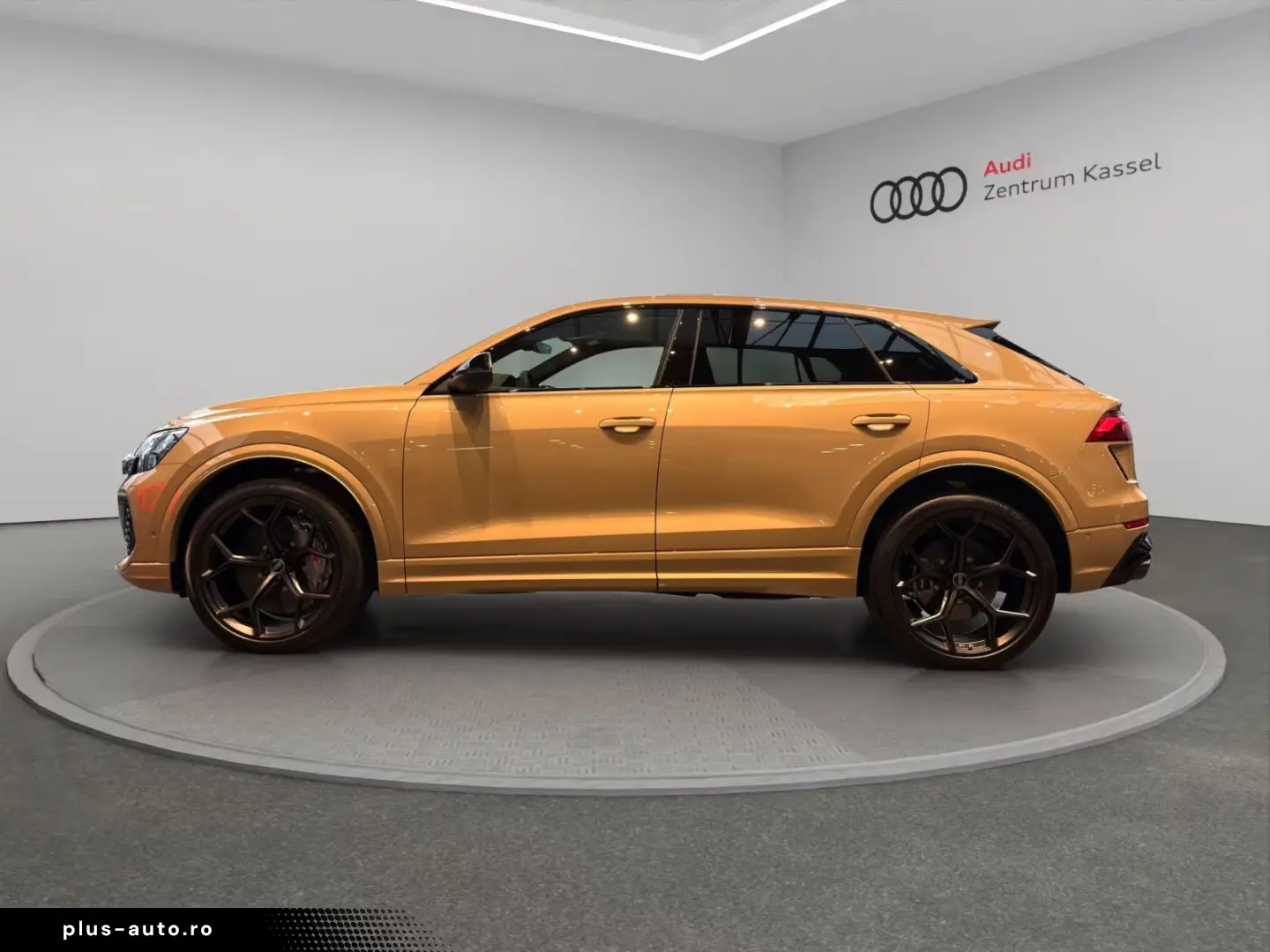 Audi RS Q8 SUV performance