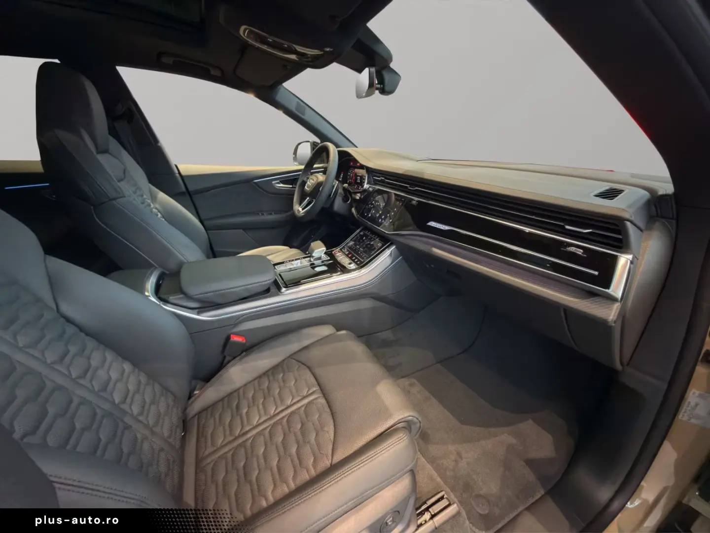 Audi RS Q8 SUV performance