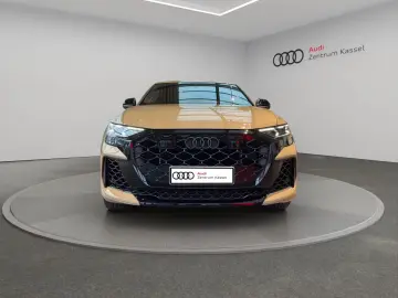 Audi RS Q8 SUV performance