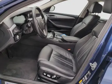 BMW 530e xDrive Limousine Dig.Cockpit LED AHK Shz.
