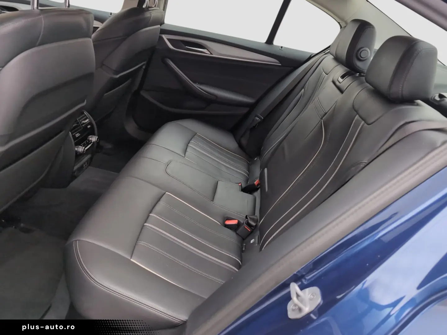 BMW 530e xDrive Limousine Dig.Cockpit LED AHK Shz.