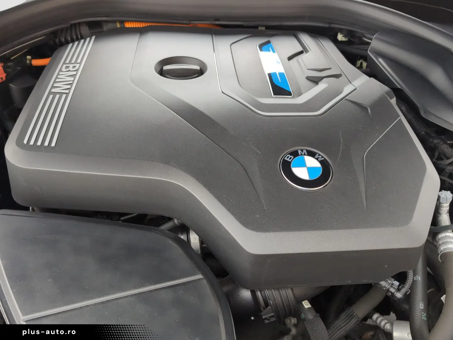 BMW 530e xDrive Limousine Dig.Cockpit LED AHK Shz.