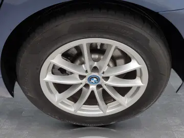 BMW 530e xDrive Limousine Dig.Cockpit LED AHK Shz.