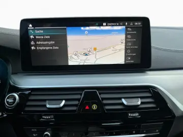 BMW 530e xDrive Luxury Line HUD HIFI RFK St Go Laser