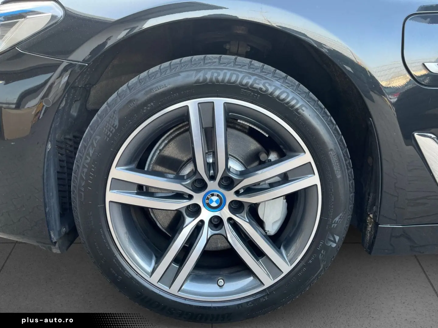 BMW 530e xDrive Luxury Line HUD HIFI RFK St Go Laser