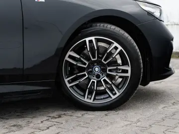 BMW 530e M-Sport HUD 360 KAM SITZBELÜFTUNG HK