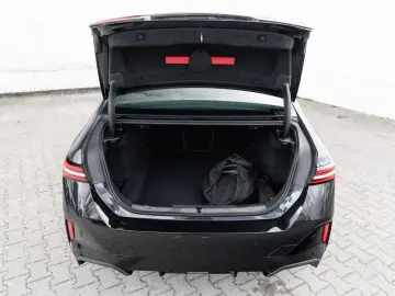 BMW 530e M-Sport HUD 360 KAM SITZBELÜFTUNG HK