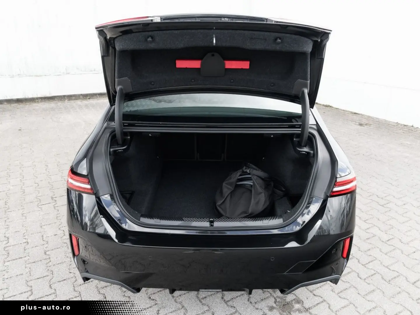 BMW 530e M-Sport HUD 360 KAM SITZBELÜFTUNG HK