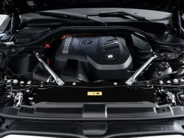 BMW 530e M-Sport HUD 360 KAM SITZBELÜFTUNG HK