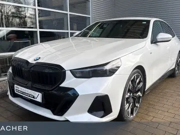 BMW 520d A Lim M-Sport PRO NAVI 360  ACC HUD adLED