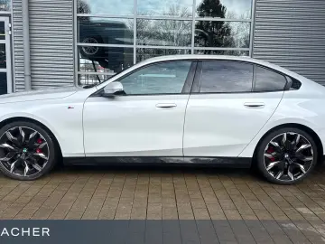 BMW 520d A Lim M-Sport PRO NAVI 360  ACC HUD adLED