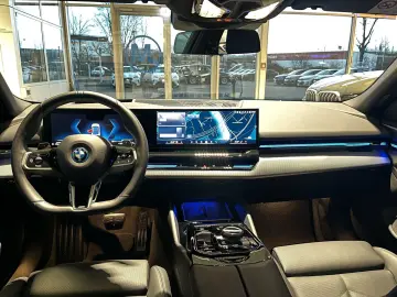 BMW 530e Limousine M Sportpaket Pro Bowers&Wilkins H