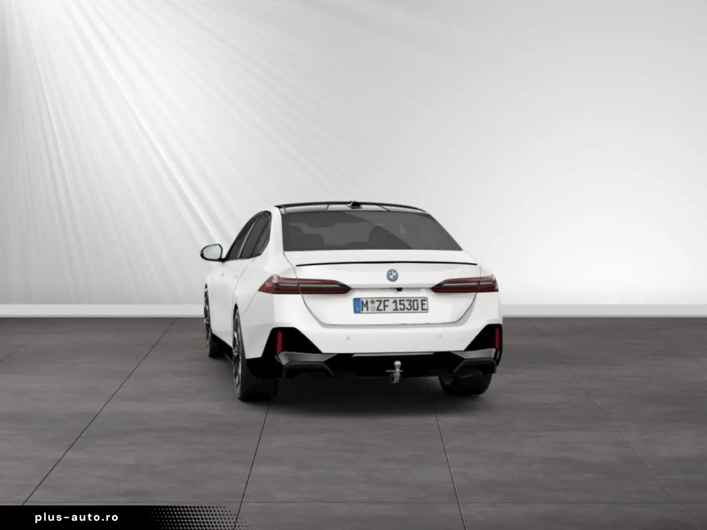 BMW 530e M Sport Pro AHK Pano 21 LMR B&W