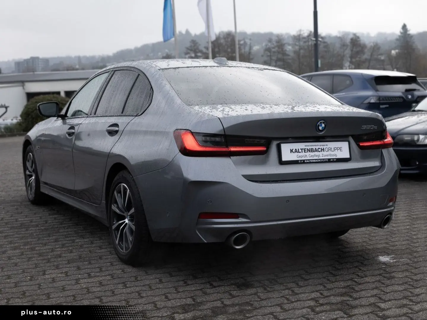 BMW 320e FACEL. NAVI HGSD KAMERA LED SHZ PDC MEMORY