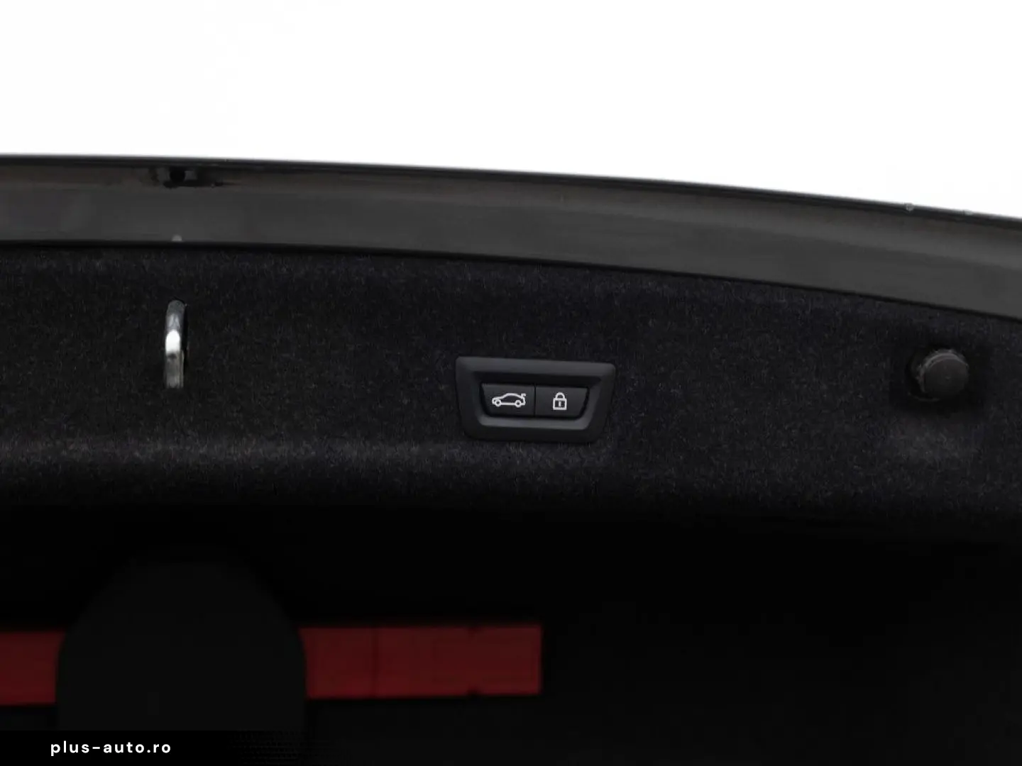 BMW 320e FACEL. NAVI HGSD KAMERA LED SHZ PDC MEMORY