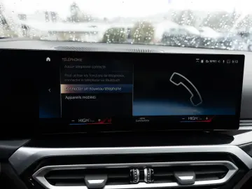 BMW 320e FACEL. NAVI HGSD KAMERA LED SHZ PDC MEMORY